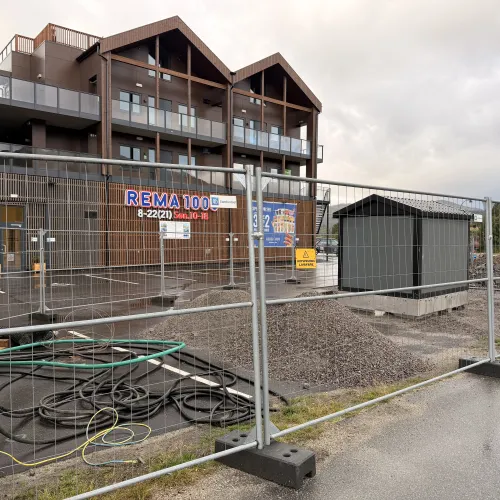 Byggearbeid utenfor Hovdegrend, etablering av nye ladestajoner