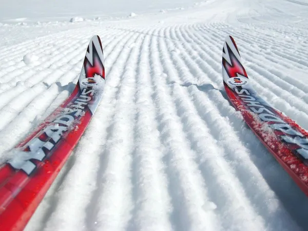Skitupper i nypreparert løype