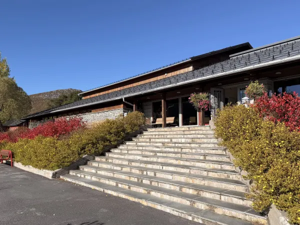 Hovden grendehus og bibliotek