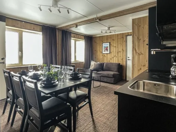 Apartment with bed space for 8