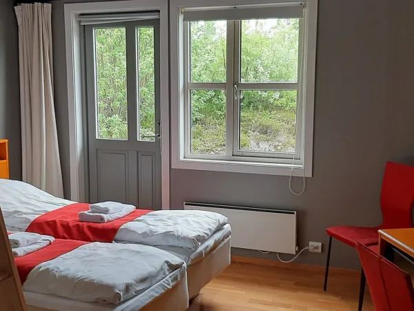 Family room, towards north